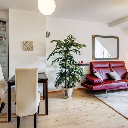 Dachgeschosswohnung mit 2 Zimmern | München-Obergiesing | 4141
