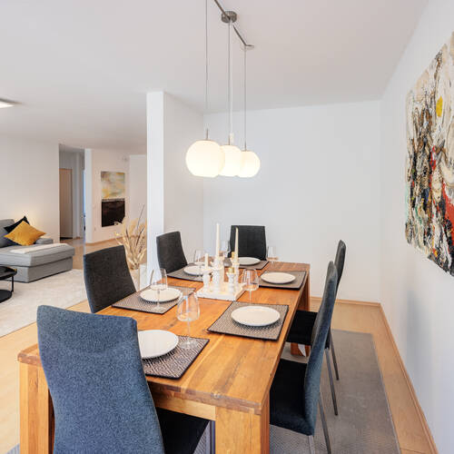Wohnung mit 4 Zimmern | München-Schwabing | 7670