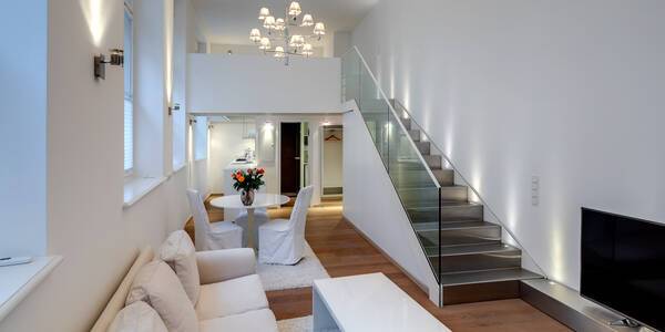 Galeriewohnung mit 1.5 Zimmern | München-Maxvorstadt | 8163