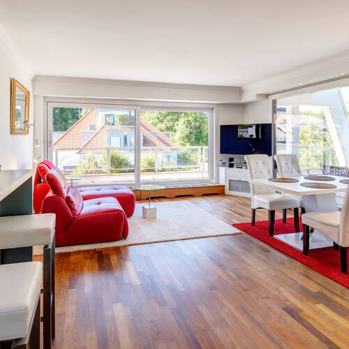 Dachgeschosswohnung mit 2.5 Zimmern | München-Harlaching | 8181