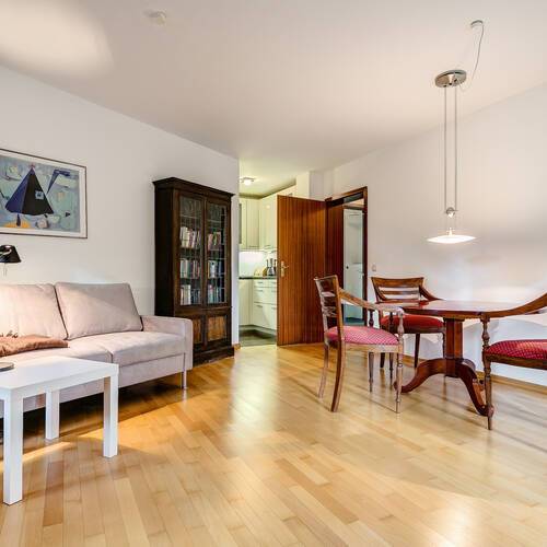 Wohnung mit 2 Zimmern | München-Thalkirchen | 8249