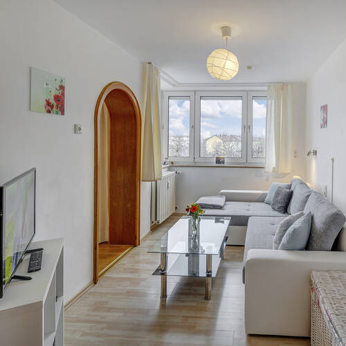 Wohnung mit 3 Zimmern | München-Bogenhausen | 8368