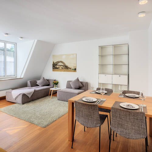 Wohnung mit 2 Zimmern | München-Neuhausen | 8591