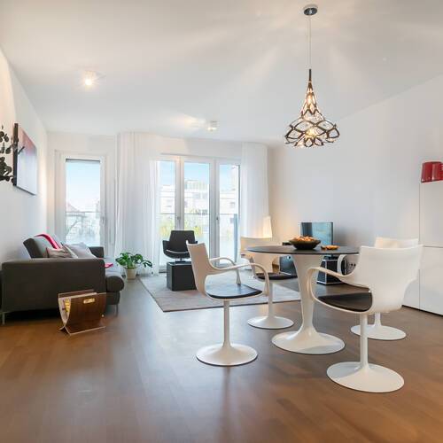 Wohnung mit 3 Zimmern | München-Neuhausen | 9058