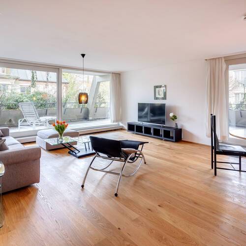 Wohnung mit 2 Zimmern | München-Schwabing | 9368