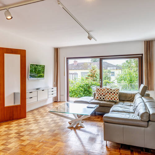 Wohnung mit 2 Zimmern | München-Berg am Laim | 9783