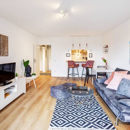 Wohnung mit 2 Zimmern | München-Schwabing | 9789