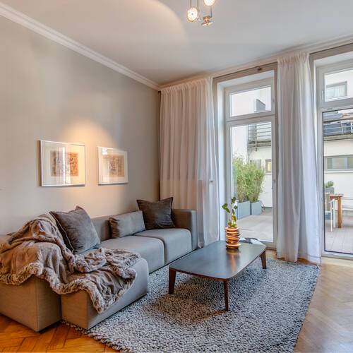 Wohnung mit 3 Zimmern | München-Gärtnerplatzviertel | 9966