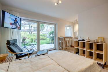 Beim Nymphenburger Schloss - moderne Wohnung