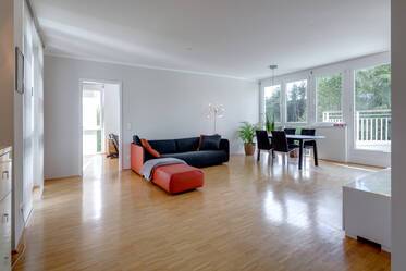 Sehr schöne 4-Zi-Wohnung in hervorragende Lage 