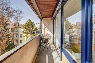 Helle Stadtwohnung mit schönem Südbalkon