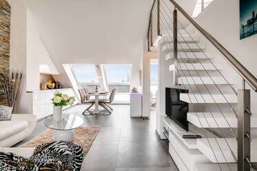 Hochwertige 1,5-Zimmer Galerie-Wohnung