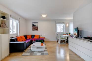 Südöstlich von München: 2-Zimmer Wohnung in Ottobrunn auf Zeit