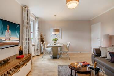 Toplage Schwabing, moderne 4-Zimmer Wohnung