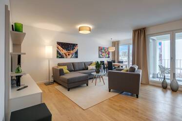 Sehr schöne, möblierte 3-Zimmer Wohnung
