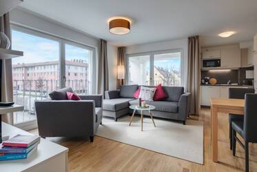 Sehr schöne Familienwohnung - top möbliert