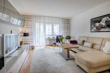 Möblierte 2-Zimmer Wohnung mit Südbalkon
