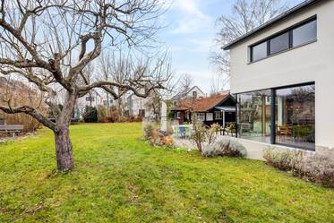 Modernes und Großzügiges Architektenhaus 