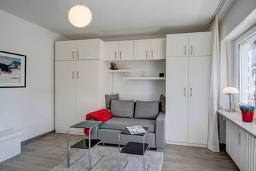 Wohnen auf Zeit: Neuwertig möbliertes Apartment