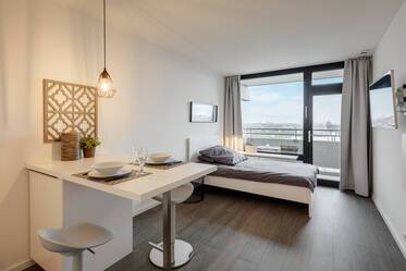 Top möbliertes Apartment mit Blick über München