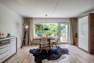 Westlich von München: Stylisch möblierte Wohnung