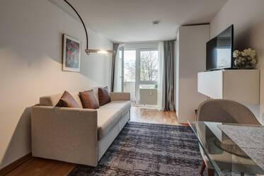 Hochwertig möbliertes Apartment im Westend