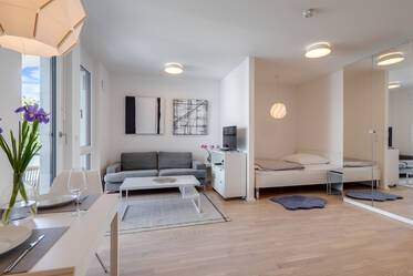 Modernes, neuwertig möbliertes Apartment auf Zeit 
