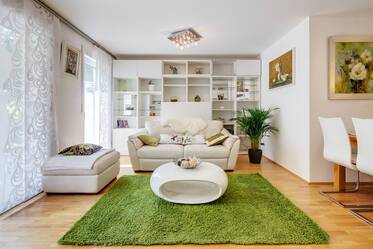 Schöne möblierte Wohnung in Moosach