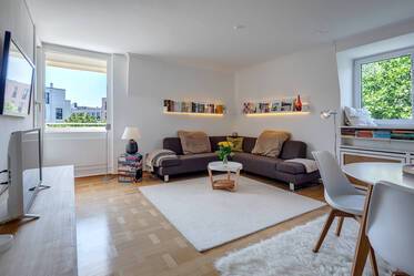 Sonnige Dachgeschosswohnung, Top Design