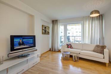 Großzügige möblierte 4,5-Zimmer-Wohnung mit Sauna
