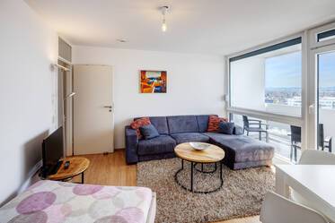 Helles Apartment in der 14. Etage mit Panorama