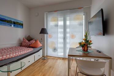 Modernes, voll möbliertes Apartment