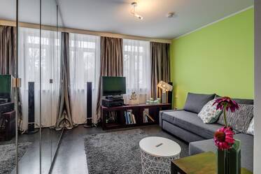 Erdgeschosswohnung mit guter Möblierung
