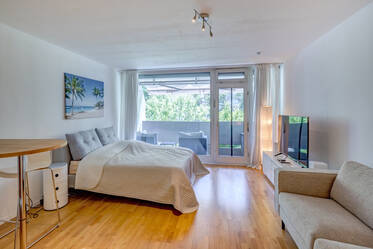 Modern & möbliert: Apartment direkt am Luitpoldpark
