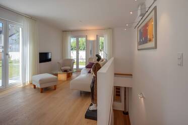 Hochwertige Maisonettewohnung mit eigenem Garten