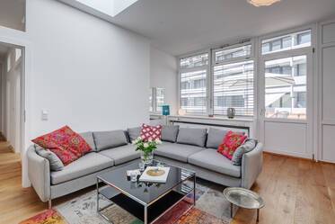 Toplage Universität: Dachterrassenwohnung zur Miete