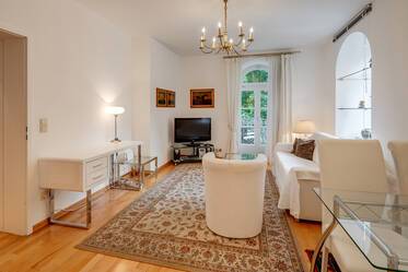 Schöne möblierte Wohnung in Sendling