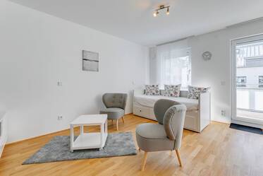 Helle &amp; schöne 1 Zimmer Wohnung