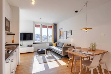 Möblierte Neubauwohnung (Baujahr 2019) 