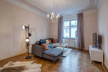 Wunderschöner Altbau mit Stuckdecken