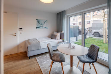 Stilvoll möbliertes Apartment mit Terrasse 