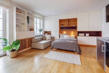 Großzügige 1-Zimmer Wohnung im ruhigen Rückgebäude