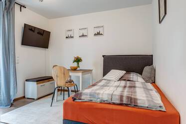Modern möbliertes Apartment in Haar