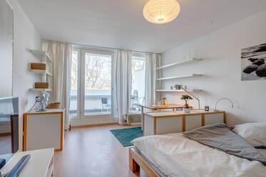 Helle möblierte Wohnung im Olympiadorf