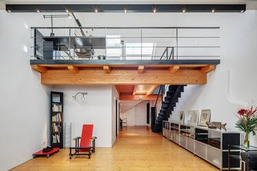 Außergewöhnliche Maisonette Wohnung auf Zeit mieten
