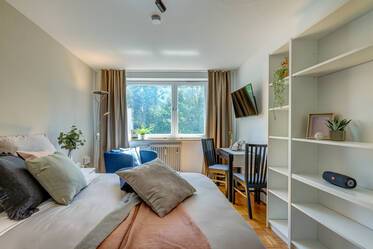 Schöne möblierte Wohnung in Schwabing-West