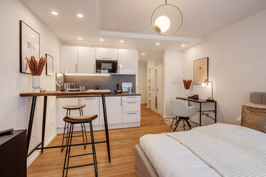 Erstbezug nach Komplettsanierung - zentral und ruhig