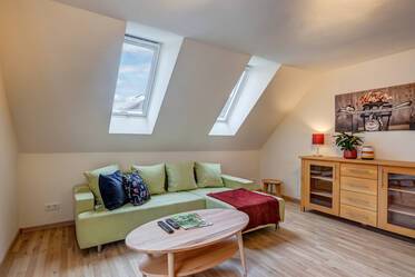 Schöne möblierte Wohnung in Neubiberg