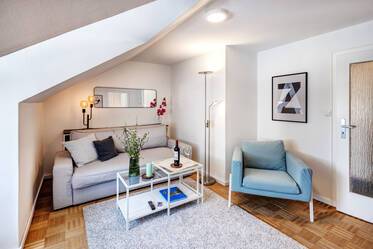 Helle und möblierte 2-Zimmer Wohnung
