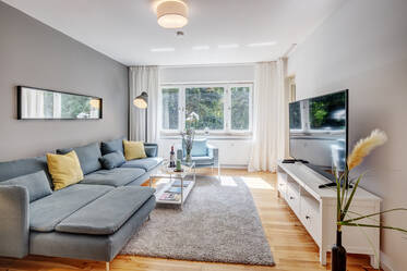 Helle 3-Zimmer Wohnung mit Balkon zum Garten